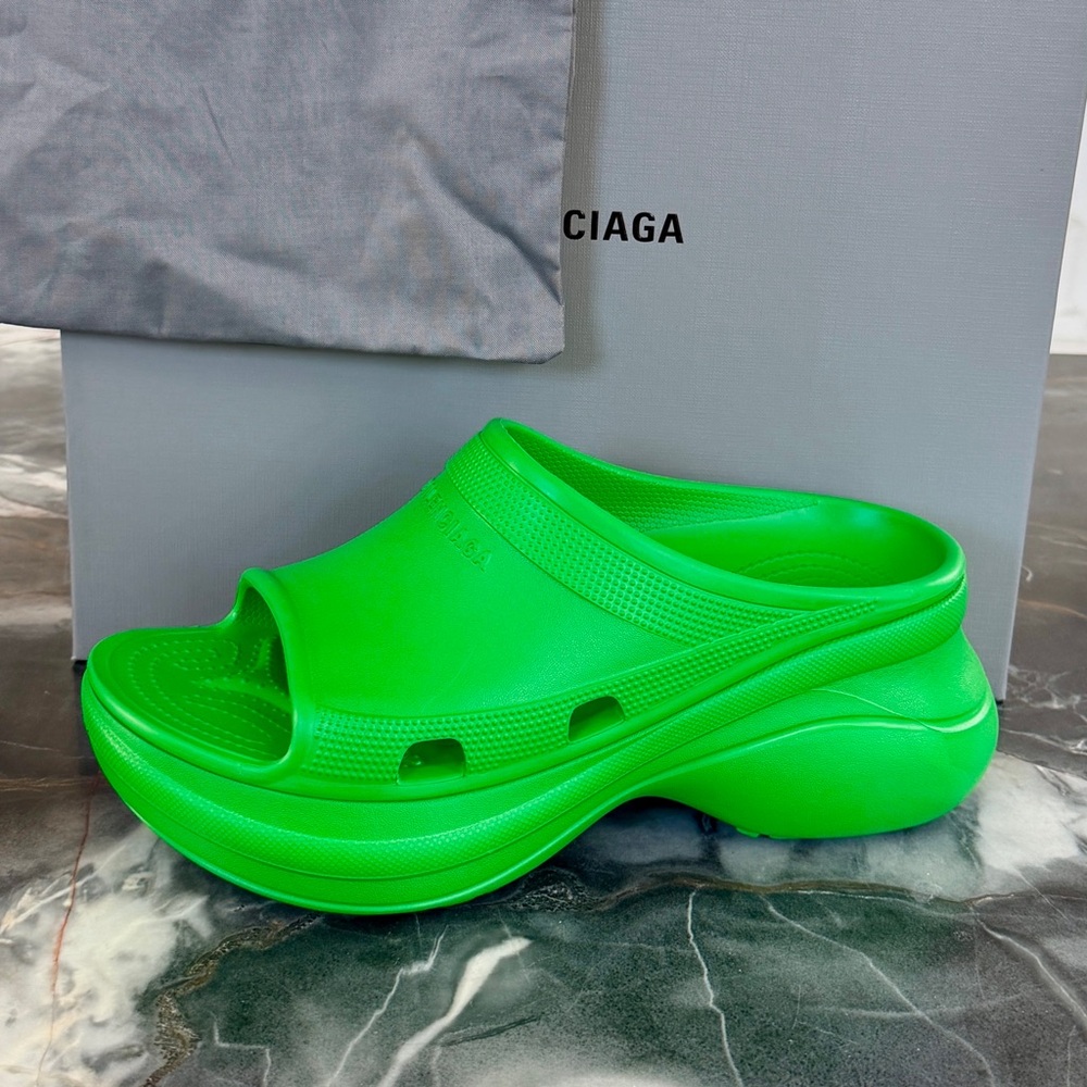 NIB $625 Balenciaga X Croc Green Pool Slide Sandals Sneaker Designer 42/9
